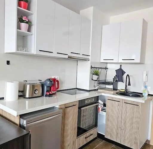 Appartement Boutique B37 *